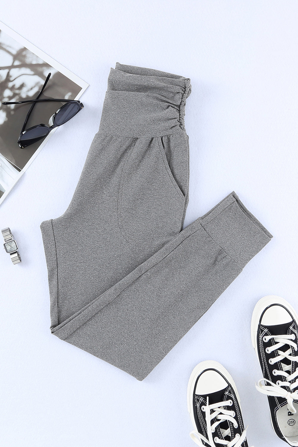 High-Waisted Pleated Pocket Leggings: Your Canvas, Your Style