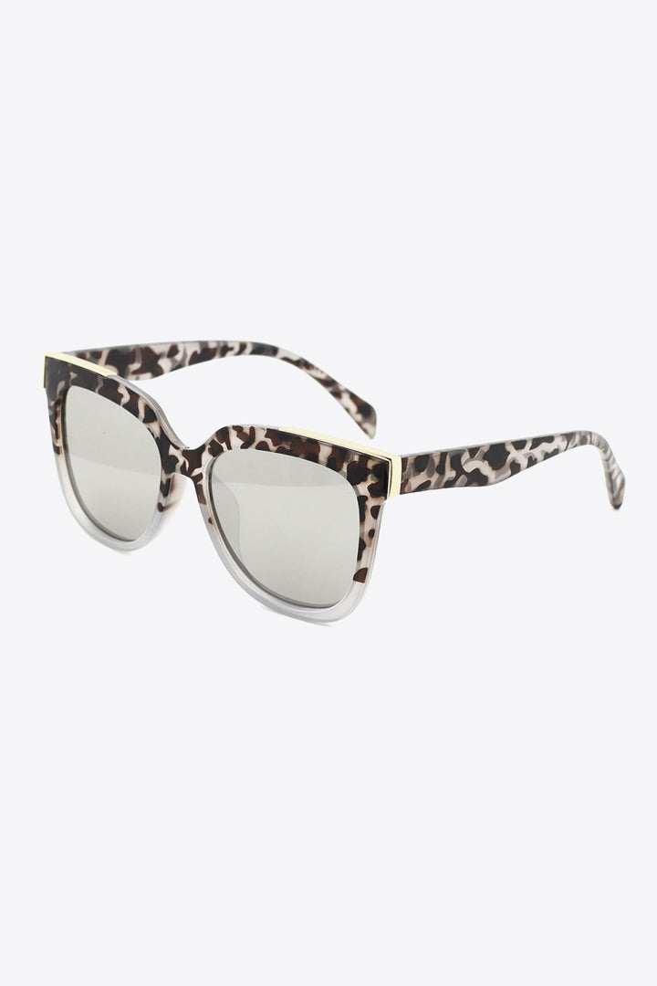 BodiModi tortoiseshell sunglasses — classic square UV400 frame front view