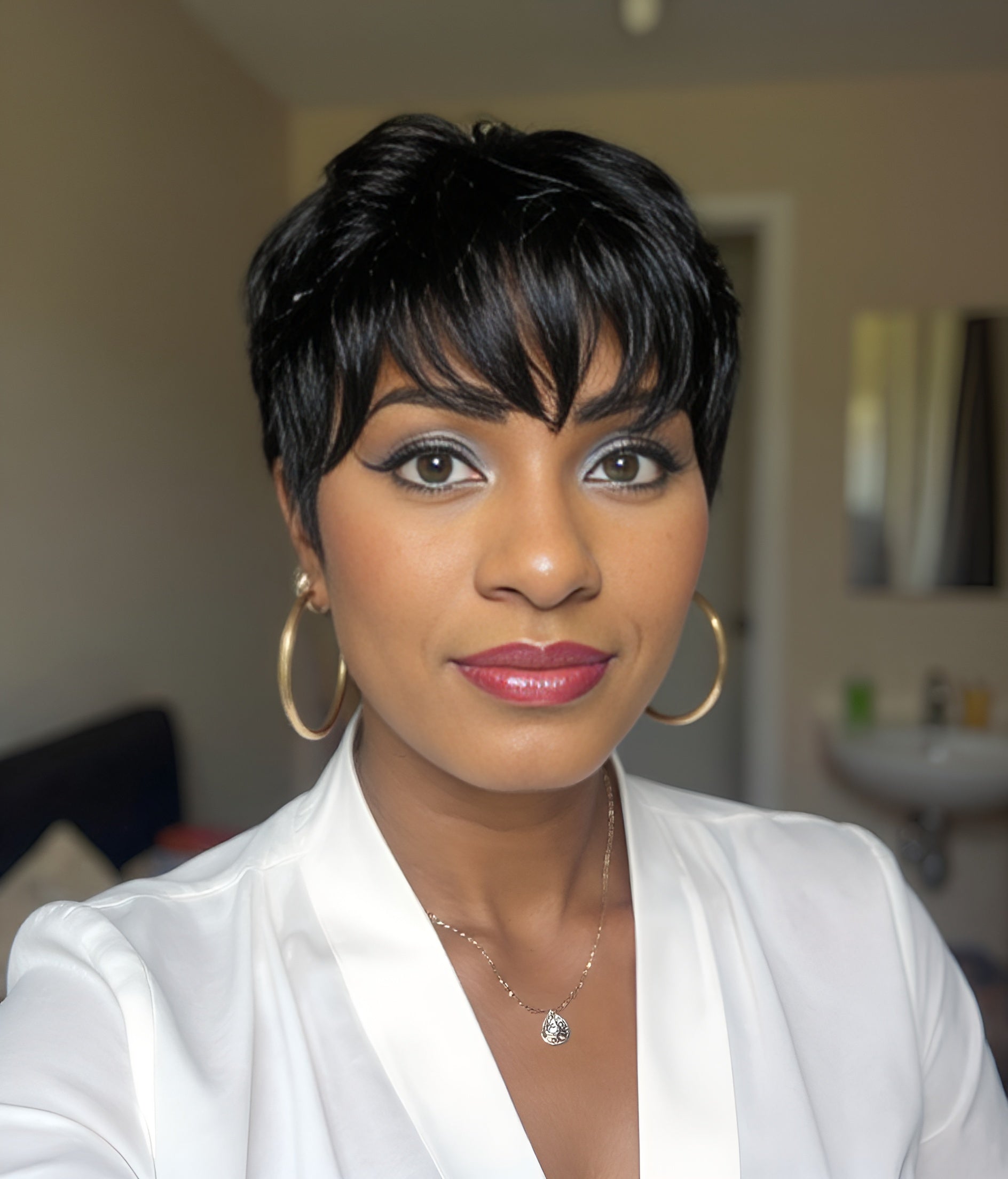 Velura™ Pixie Wig – Soft Layered Human Hair Style