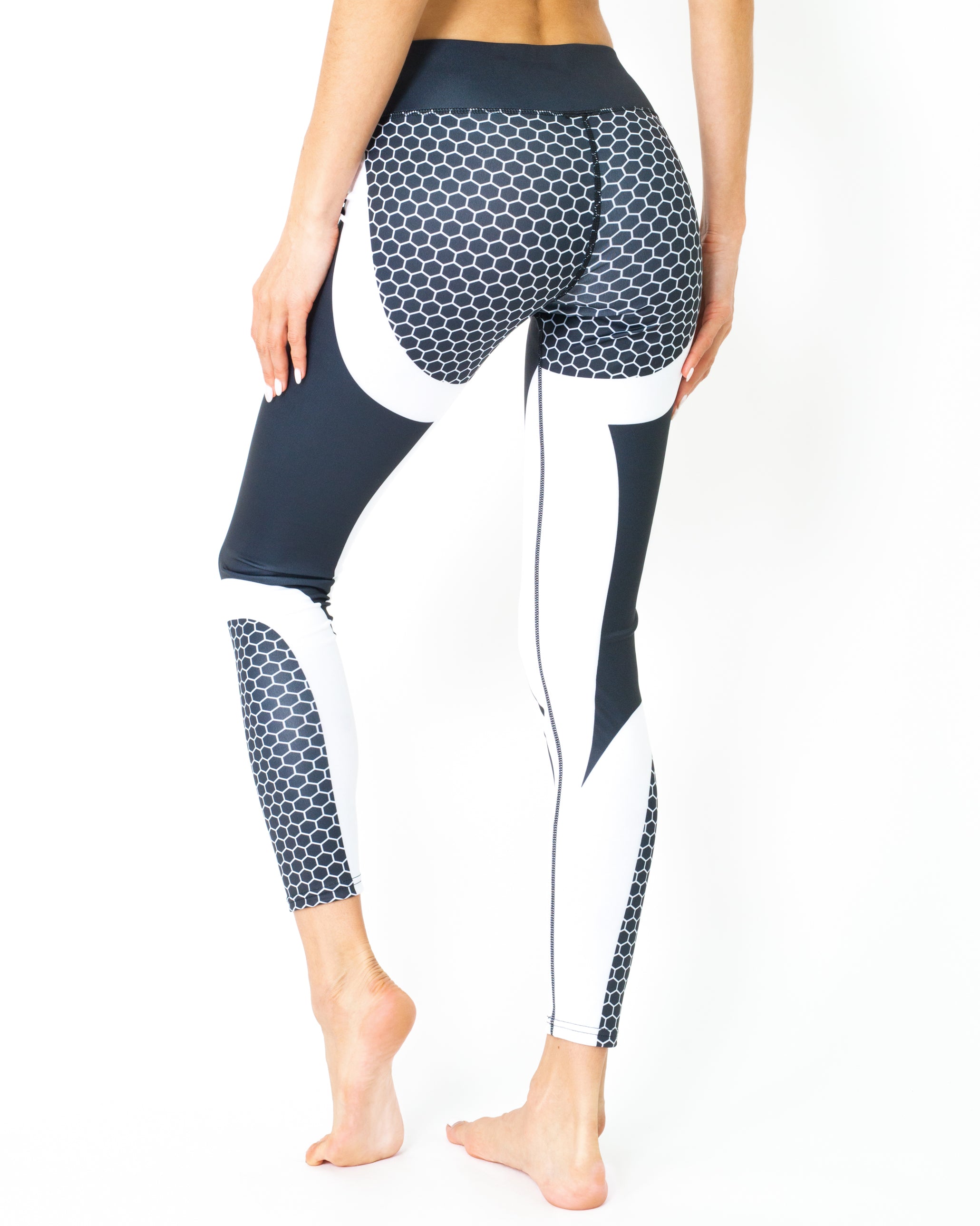 Color Contrast Leggings - Black / White