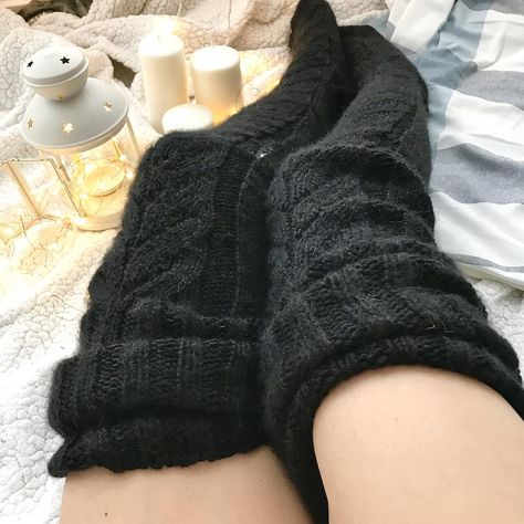 Soxi Cable Knit Knee High Socks